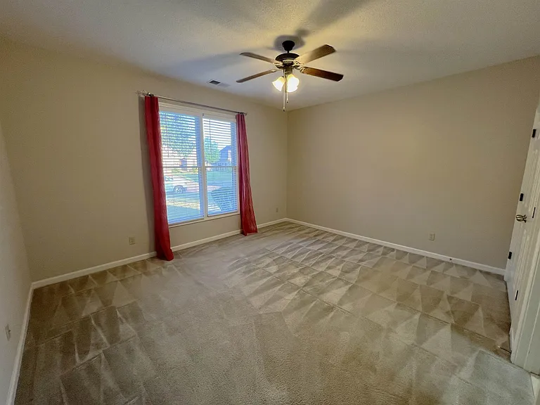 4883 Fox Springs Dr — Photo 17