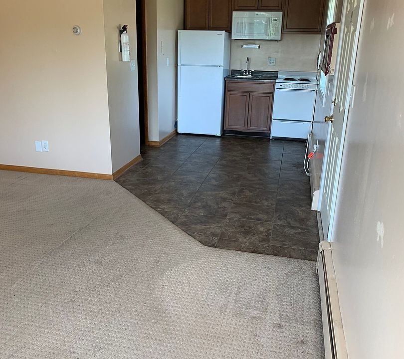 1st image of 913 Riverview Ave APT 4