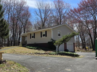 166 Applewood Dr, Swiftwater, PA, 18370