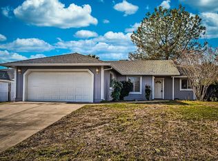 150 Danbury Dr, Redding, CA 96003
