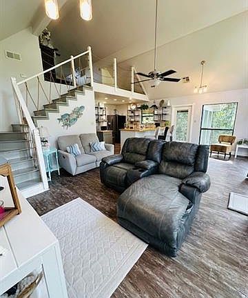 3rd image of 23705 Fletcher Isle Rd