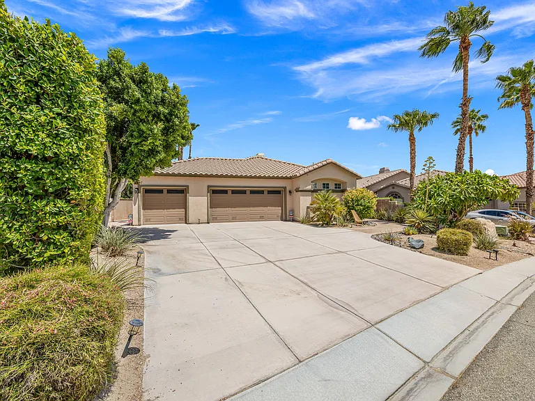 80302 Indian Springs Dr — Photo 65