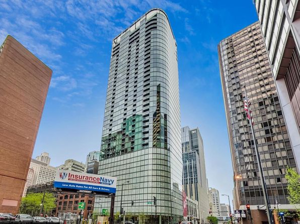 600 N Fairbanks Ct UNIT 1607