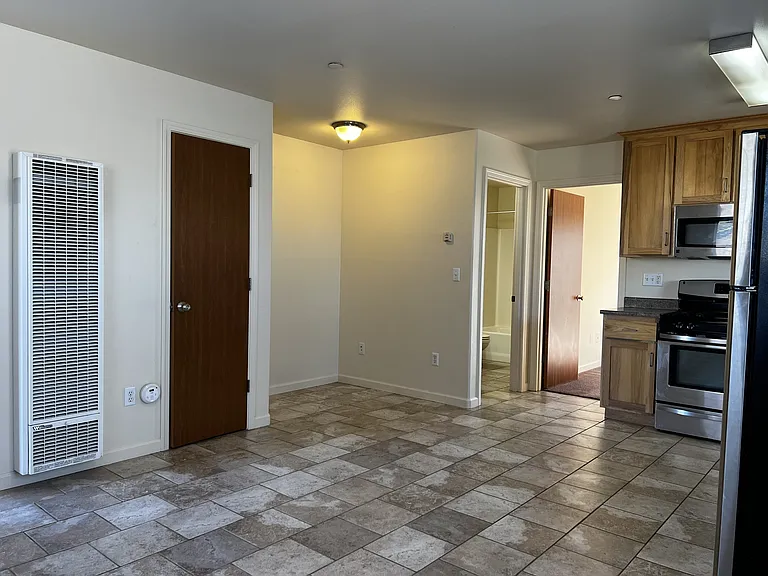 1640 Margo Ln #A — Photo 3