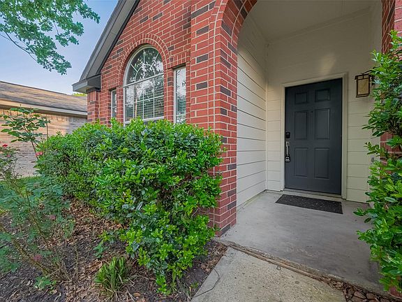 4th image of 119 Genesee Ridge Dr