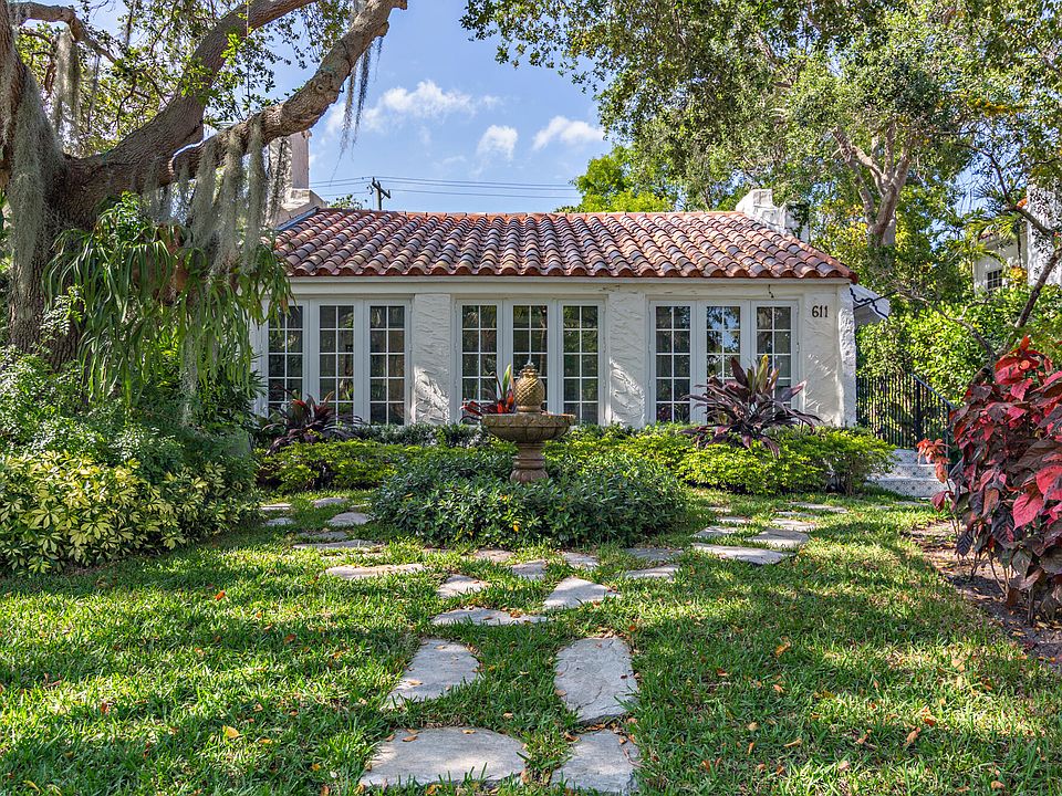 1st image of 611 Flamingo Drive