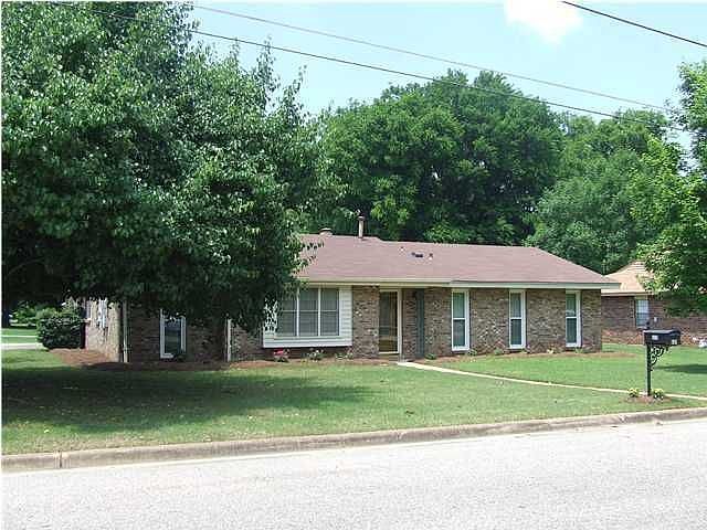 1st image of 639 Sarver Ave