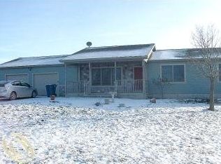 7271 Hayner Rd, Fowlerville, MI 48836