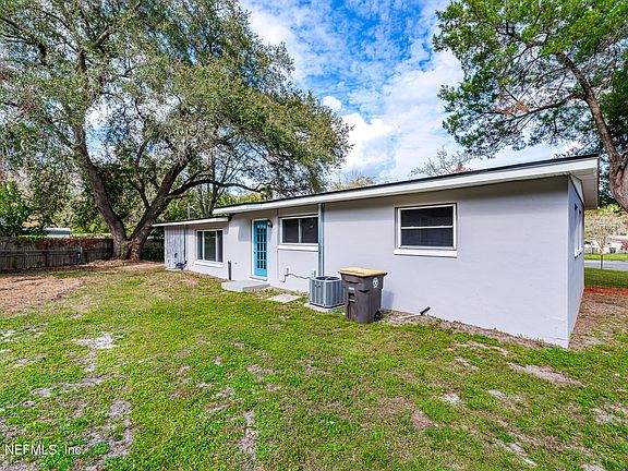 5th image of 2106 THIERVY Drive