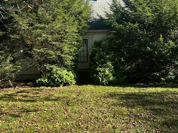 83 Bryn Mawr Ave, Auburn, MA 01501