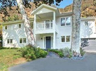 2700 Mandeville Canyon Rd, Los Angeles, CA 90049