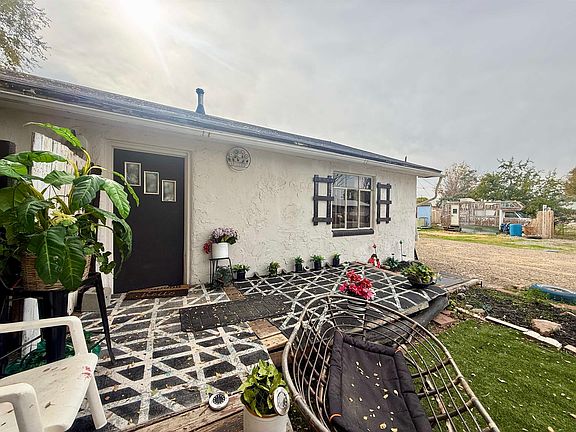 3rd image of 3009 Ellendale Dr