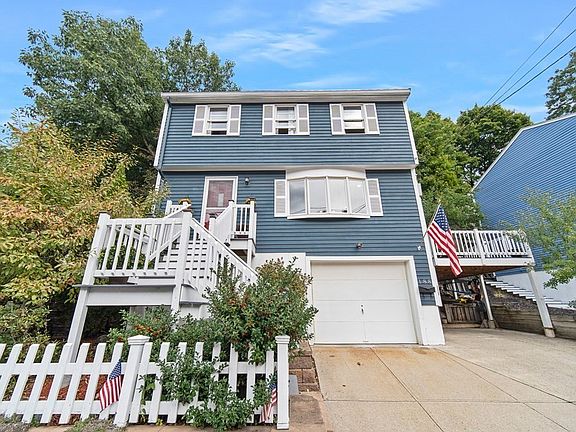 2nd image of 188 Gaston St