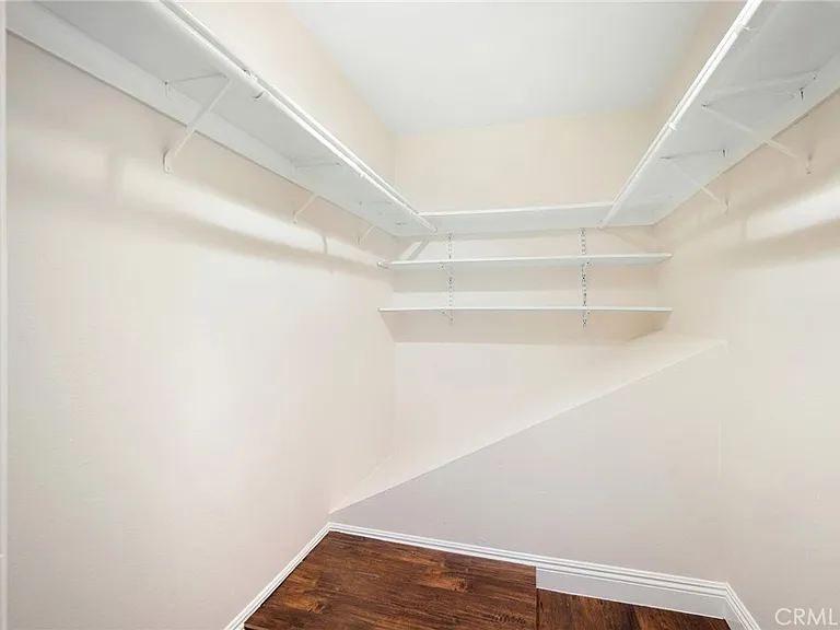 121 Sinclair Ave #206 — Photo 16