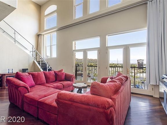 3rd image of 2220 Village Walk Dr Unit 3308