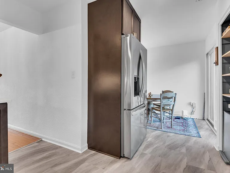 1052 Cedar Ridge Ct — Photo 11