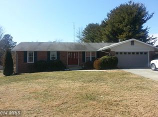 11226 Lakeview Dr, Dunkirk, MD 20754