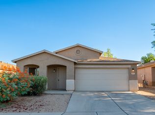 10013 E Rocky Wash Dr, Tucson, AZ 85748