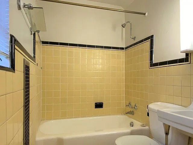 Studio Bathroom Studio Bathroom