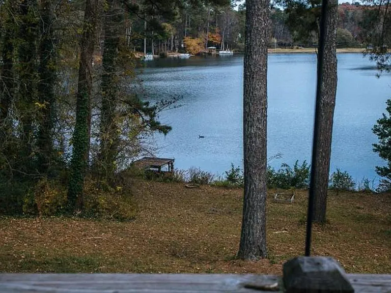 1932 Lake Lucerne Dr — Photo 25