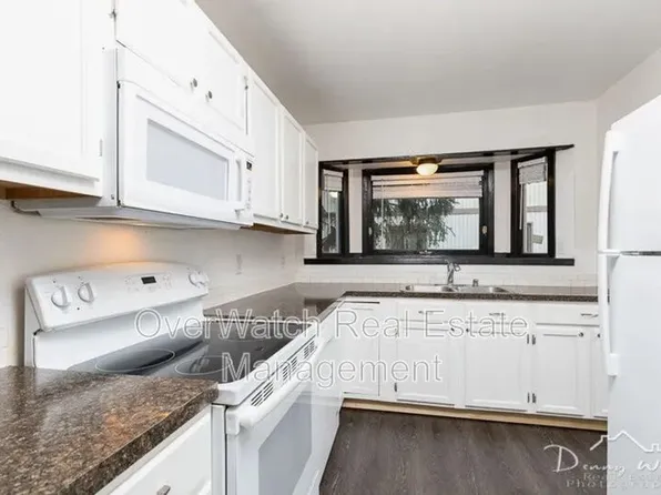 627 N Klevin St #B, Anchorage, AK 99508