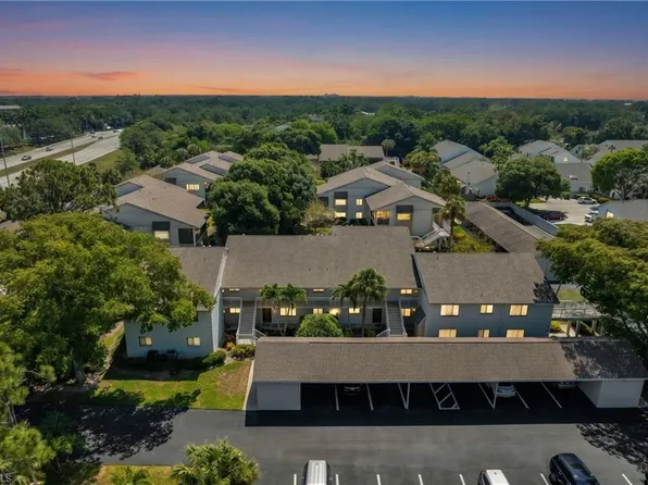 910 Vanderbilt Beach RD #315, NAPLES, FL 34108