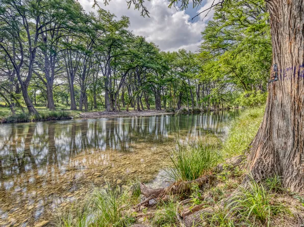 3154 LITTLE DRY FRIO RD LOT 4, Rio Frio, TX 78879