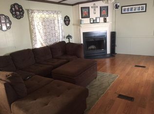 117 Applewood Ln, Erie, PA 16509