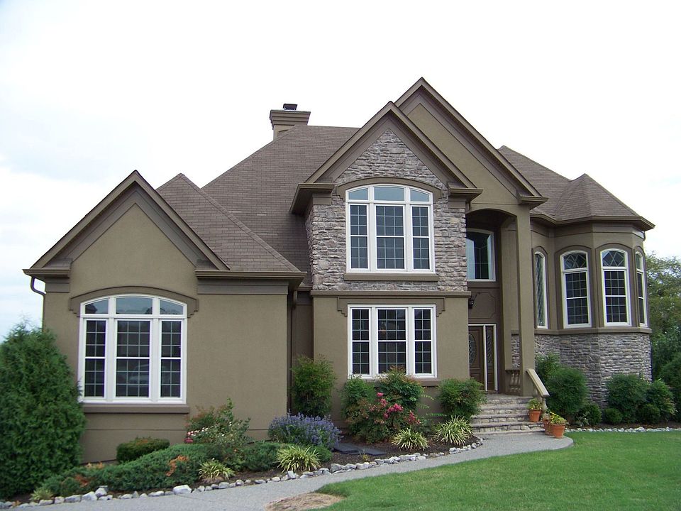 Newly Painted Exterior