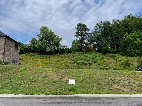 150 Hubbs Ln, Pittsburgh, PA 15236