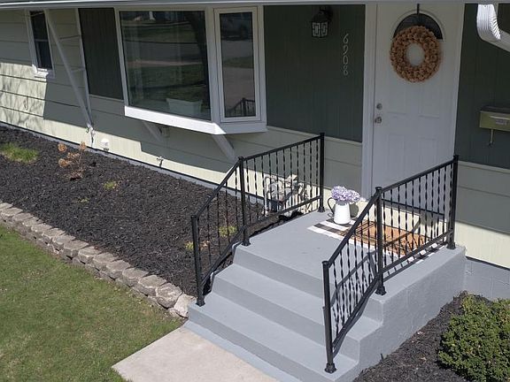 4th image of 6908 Florida Ave N