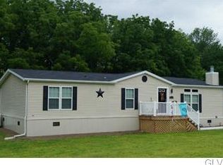 3761 Friedens Rd, Slatington, PA 18080