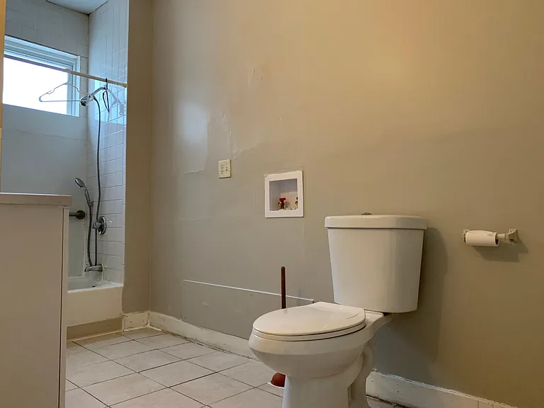 8 Shawmut St #2 — Photo 8