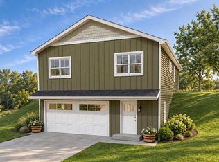 1953 Gateway Dr, Watertown, WI 53094