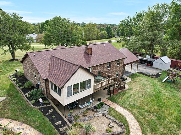 3rd image of 330 Preakness Dr