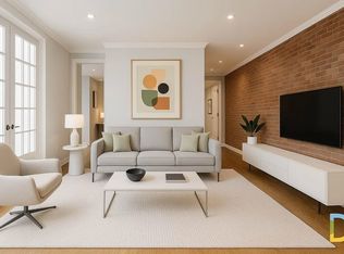 422 W 51st St #8, New York, NY 10019