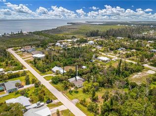 3599 Papaya St, Saint James City, FL 33956