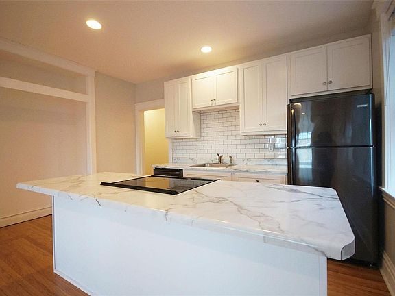 2nd image of 1917 Alfred Ave APT 2N