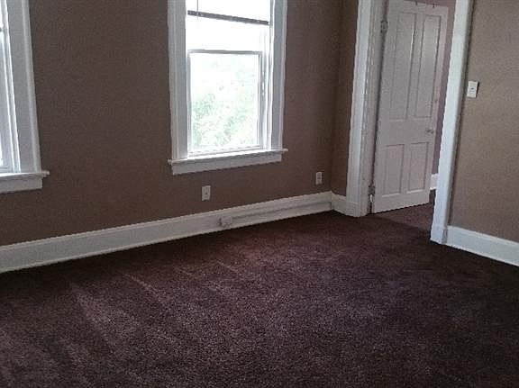 5th image of 3812 Borden St