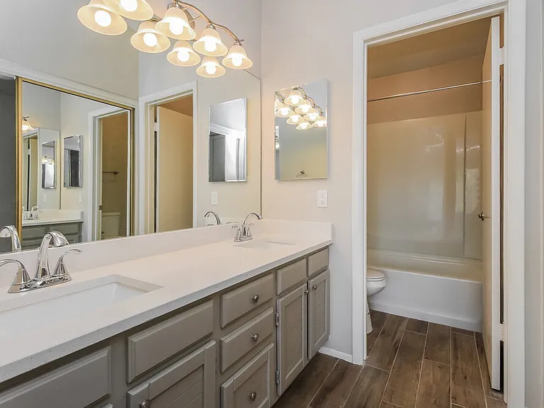 1338 N Brittany Ln — Photo 13