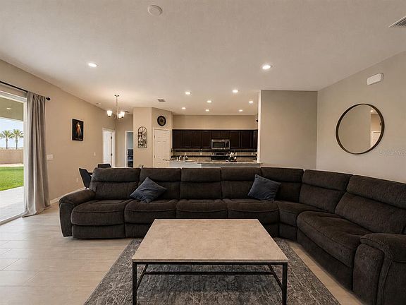 5th image of 4539 CALUMET DRIVE