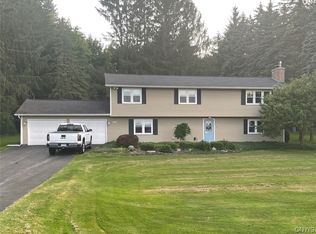 4605 Limeledge Rd, Marcellus, NY 13108