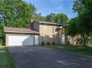 120 Boniface Dr, Rochester, NY 14620