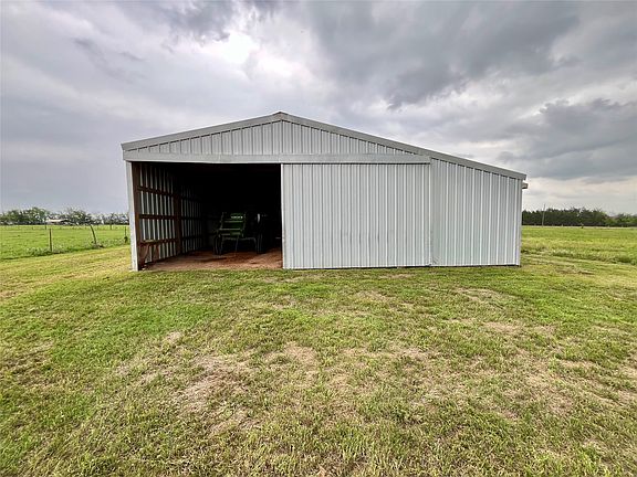 5th image of 8573 Loop Rd