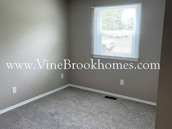 5th image of 10115 E Chris Dr
