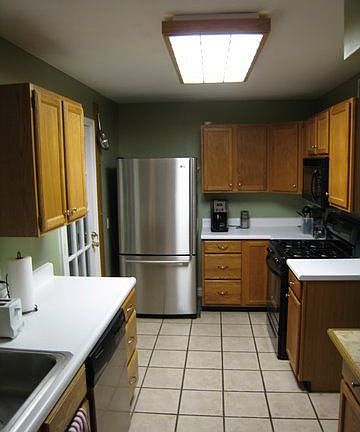 3rd image of 5310 W 72nd Ter