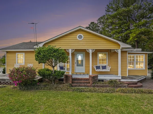 2615 Morgan Rd., Conway, SC 29526