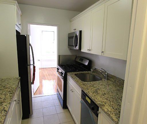 5th image of 5115 Van Kleeck St APT 3H
