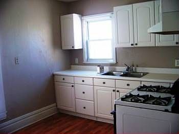 5th image of 1707 Godwin Ave SE