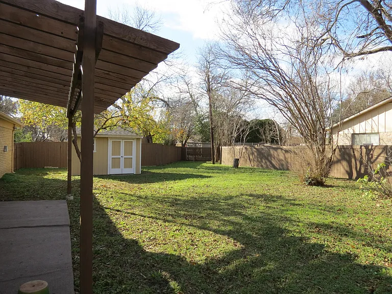 1234 Briarcove Dr — Photo 17